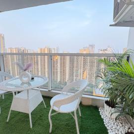 The Urban Luxe Stay, hotel en Noida