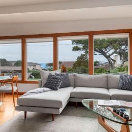Modern Love by AvantStay, hotelli kohteessa Arch Cape
