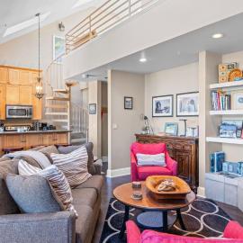 Blue Mesa Lodge 40B by AvantStay, hotel in Telluride