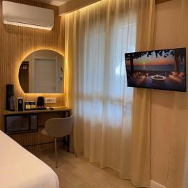 Windofsand Room