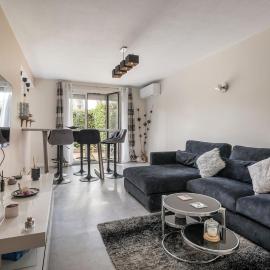Appartement Cosy - RDJ- 2 Chambres - Parking Privée