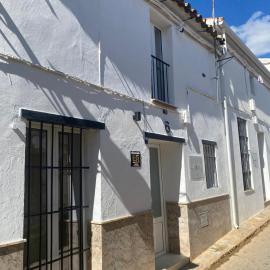 Moreria Suites