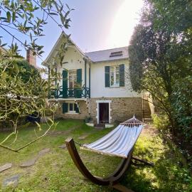 Maison familiale typique à 200m de la plage Benoît