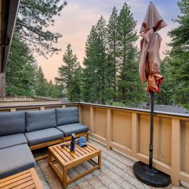 Ski Way by AvantStay, hotel in Incline Village