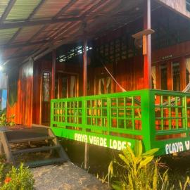 Playa Verde Lodge, hotel a Bahía Solano