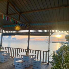 BIHING ANGAN water chalets, hotel i Semporna