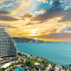 三亚天成中央海岸海景酒店, hotel u gradu Sanja