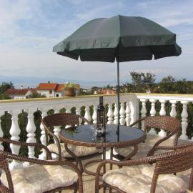 Apartments I-P, hotel in Malinska
