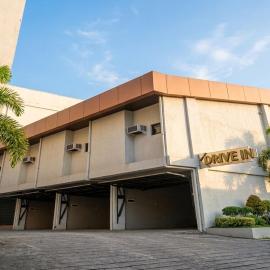 Drive Inn Motel - Hourly Stay Suites，Pampang的飯店