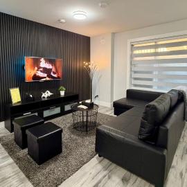 Sparsh Villas - Lux Modern 2BR Suite wKitchen
