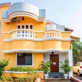 'Golden Bay' Beach villa: Benaulim şehrinde bir otel