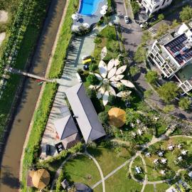 Cami Riverside Resort Da Nang، فندق في دا نانغ