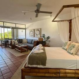 Bella Vista Coral Sea Views