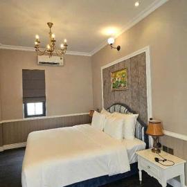 Vườn vua thanh thuỷ, hotel di Ðồng Phú