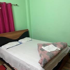 SDTravel Damayanti Homestay Chilapata، فندق في Uttar Simlabari