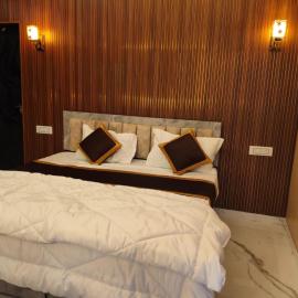 Neta Ji Hotel, hôtel à Khātu