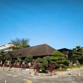 Thong's Inn Hotel Kualanamu, מלון במדאן