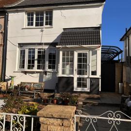 Baoyan Kingston - Guest House with 2 bedrooms with 1 toilet-washing room