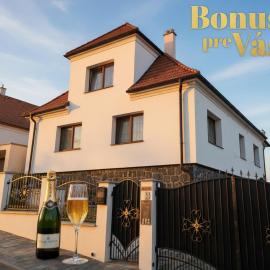 Penzión Kastelán, hotel v Bojniciach