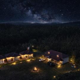 Kavalubare Retreat by Dazzle Destinations - Private Cottages and Near to City