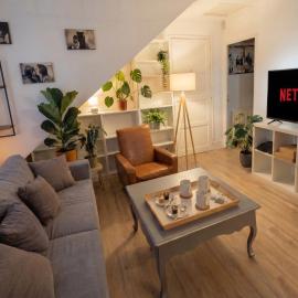 Le Nid 2 4pers Centre ville WIFI, hotel a Saint-Nazaire