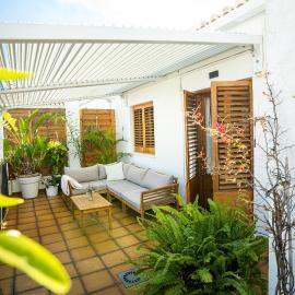 Casa Boutique Playa y Valencia, hótel í El Puig