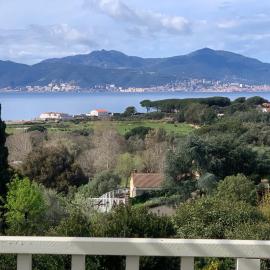 Corsicadream Arone superbe appartement dans villa, vue panoramique mer, piscine, proche Porticcio