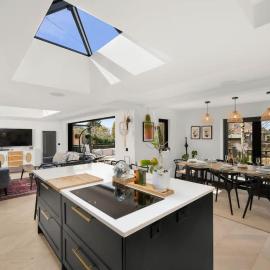 Gilmore House - 5 Bedroom Victorian Home with Hot Tub, hotel in Blairgowrie