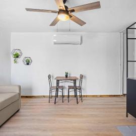 Castellana by Otium