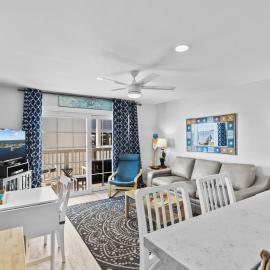 Island Place 104 Pool Front Waterfront Condo-NEW!