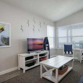 Fenimore Mill 2F - Gulf Front, Pool, Pet Friendly!