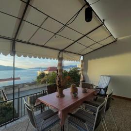 Apartment Mladinić, hotel in Okrug Donji