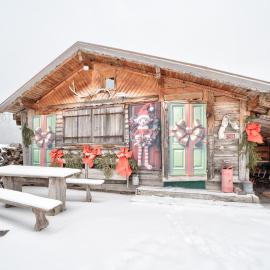 Chalet de Mijoux - Proche remontées mécaniques, готель у місті Міжу