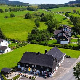 Gasthof Sonnental, hotel a Winterberg