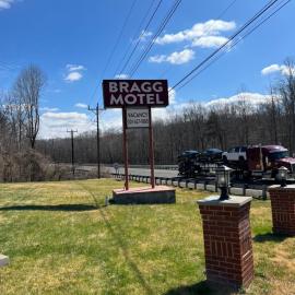 Bragg Motel, hotel Upper Marlboróban