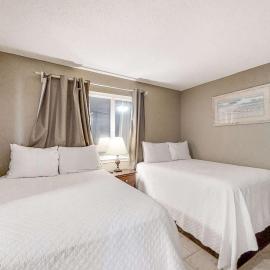Destin Towers 1C, hotel di Destin