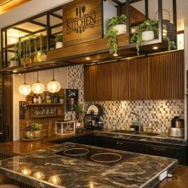 Jhenk's Guesthouse, hotel in Coleto