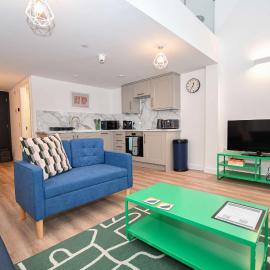 Spacious 1BED Mezzanine Apartment in Central Leeds, hotel di Leeds