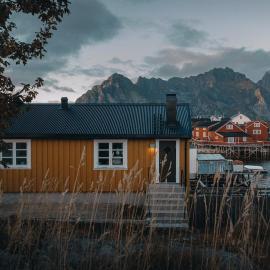 Stay in a real, historic gem in Henningsvær