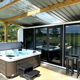 The Lux Pod, hotell sihtkohas Ballynameen