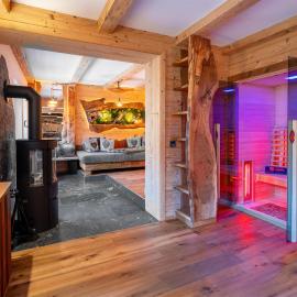 Bergromantik Ferienwohnung Harmonie mit Sauna, Whirlpool und Bergblick, hotel u gradu 'Marktschellenberg'