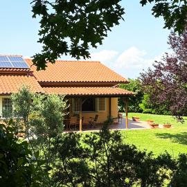 Casale del Sole sulle colline di Trevignano, hotel u gradu Trevinjano Romano