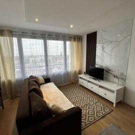 apartment with balcony, hotel a Ronchin