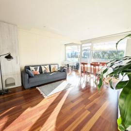 Bright 2 Bedroom Apartment with 2 Terraces Pool and Parking near Diagonal Mar Beach