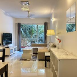 Casa Lang Premium 2BHK with Washer & Dryer