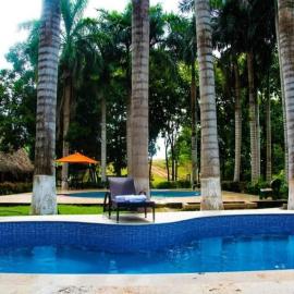 Casa Finca # 74 - Clemencia, hotel a Clemencia