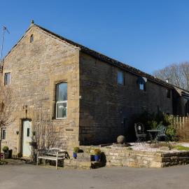 GABLE COTTAGE - One Bed Cottage Close to Holmfirth and the Peak District, hotel in Hepworth
