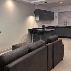Live Easy Apartments, khách sạn ở Solwezi