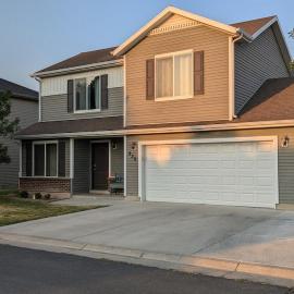 Central Mountain Retreat - Sleeps 7!