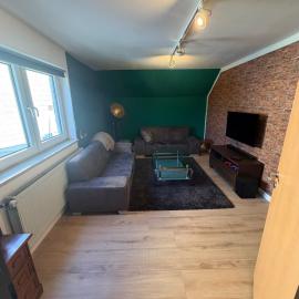 2-Room Apartment with Home Theater, PlayStation, hotel in Hasselroth